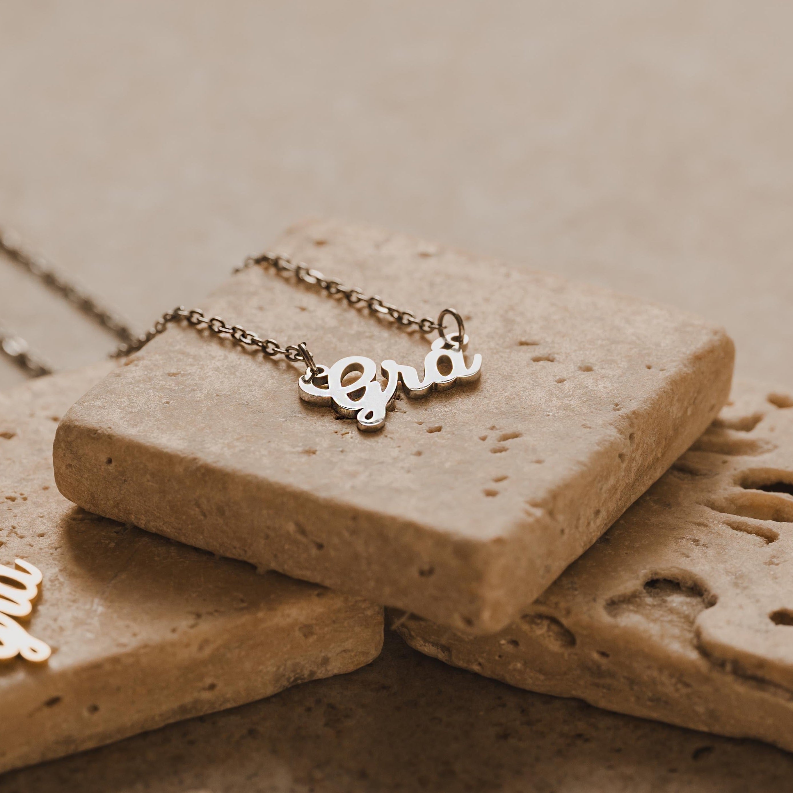 Grá Necklace | Siobhán